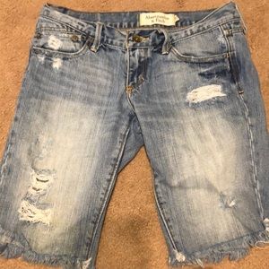 Abercrombie &Fitch Bermuda shorts